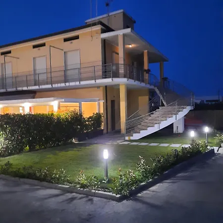 Nocleg ze śniadaniem Luja 4*